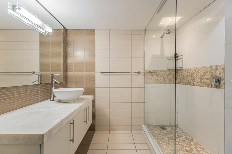 To Let 2 Bedroom Property for Rent in Gardens Western Cape